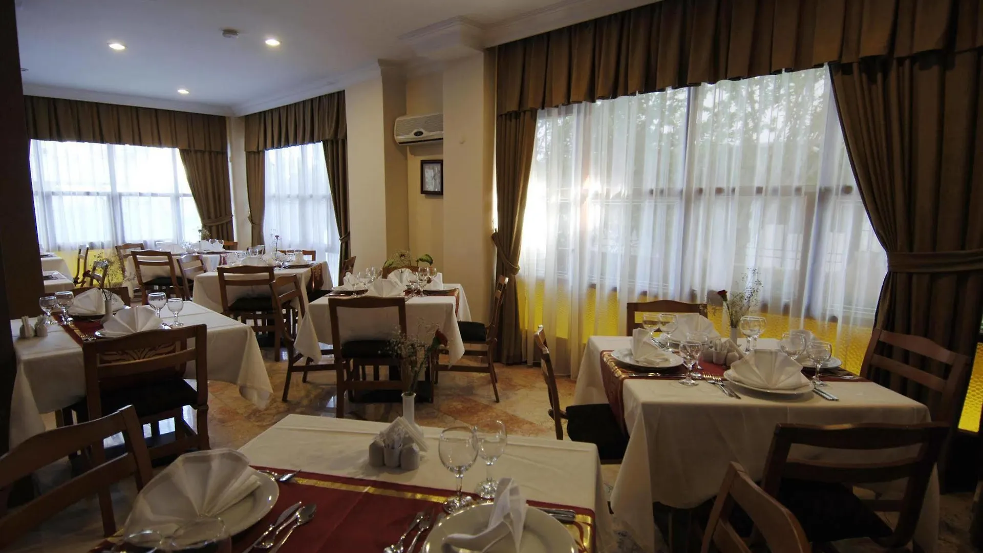 Sherwood Premio Hotel Анталья 3*,