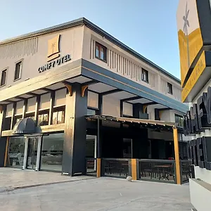 Comfy Lara Hotel